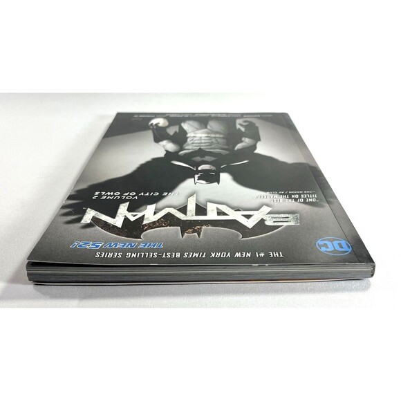 The New 52 Batman Vol. 2: The City of Owls 2013 Trade Paperback - Picture 11 of 12